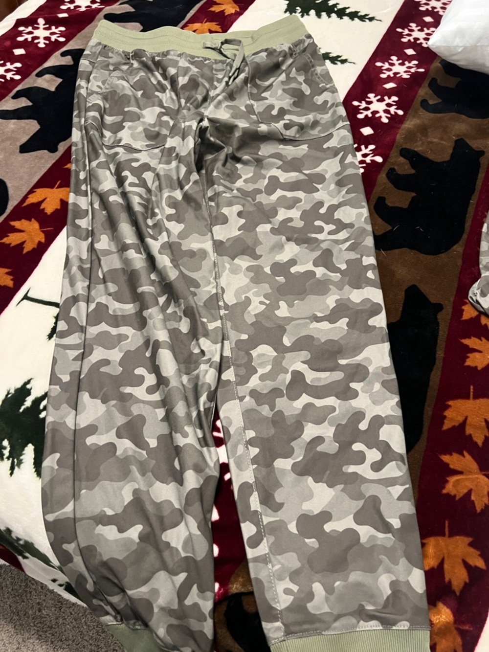 wonder nation Gray Camo Jogger Sweatpants